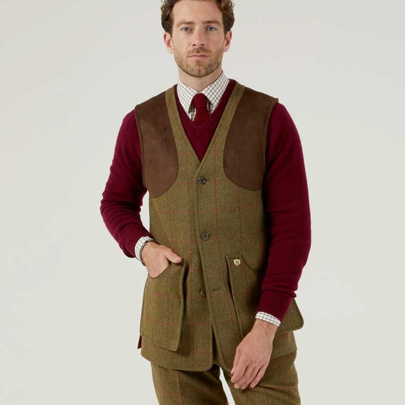 Alan Paine mens waistcoat forfra på jæger